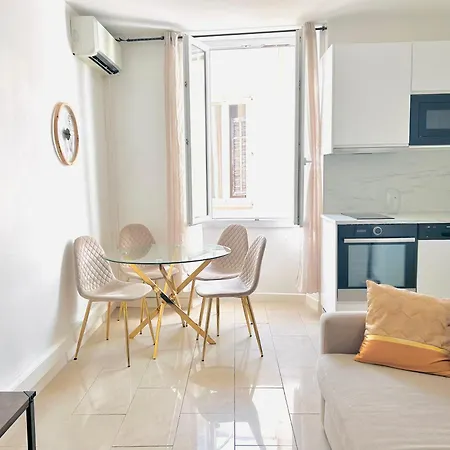 Апартаменты 2 Bedroom Flat Center La Croisette Banane Канны